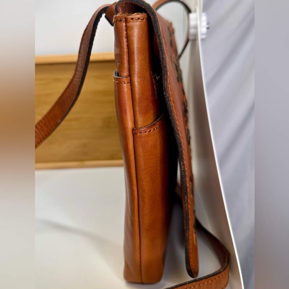PATRICIA NASH Tan Brown Leather Floral Embroidered Crossbody Bag - Picture 2 of 8